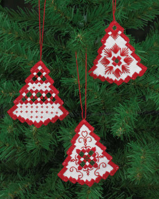 Kit ricamo hardanger albero di Natale rosso x 3 7,5 x 8 cm