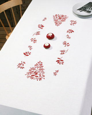 Kit da Ricamo Rami Rossi 140 x 250 cm