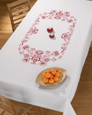 Kit di ricamo Almue in rosso 150 x 220 cm