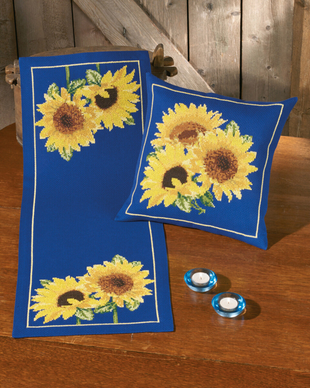 Kit per ricamo Girasoli in blu 35 x 94 cm