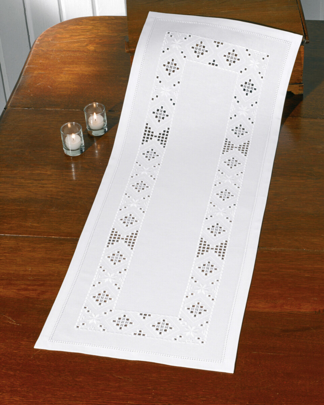 Kit Ricamo Hardanger bianco 39 x 102 cm