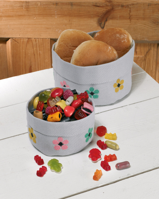 Kit per ricamo Grande cesta con fiori 17 Ø