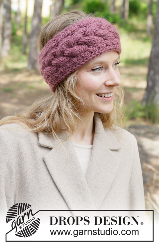 261-21 Thistle Twist Headband by DROPS Design