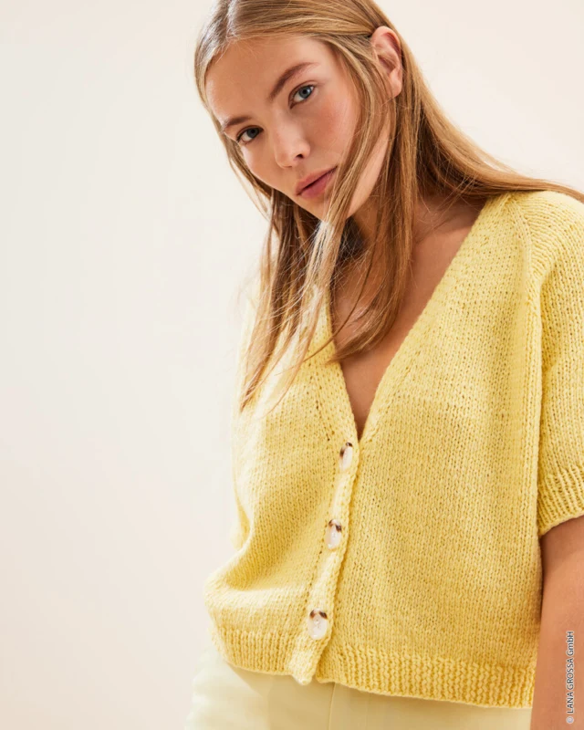 9231018_M4 Modello 04 – Lookbook 18: Giacca raglan