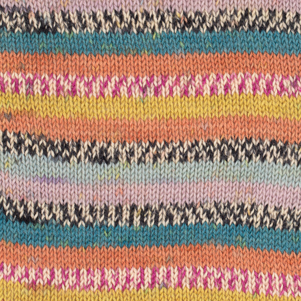 DROPS Fabel Print 923 Fiera campestre