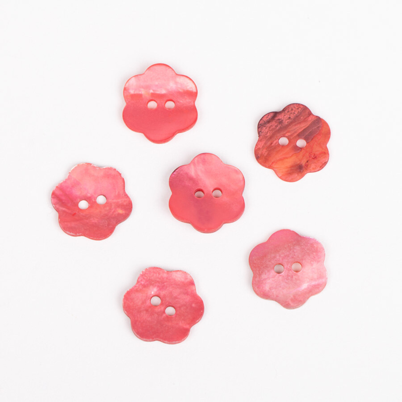 DROPS Fiore rosso 15 mm (n. 617)