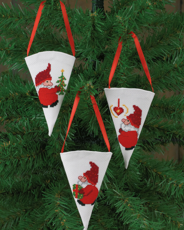 Kit Ricamo Folletti x 3 7 x 10 cm