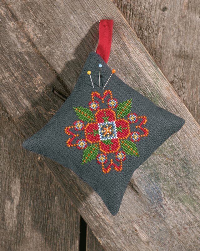 Kit Ricamo Pincushion Almue 2 12 x 12 cm