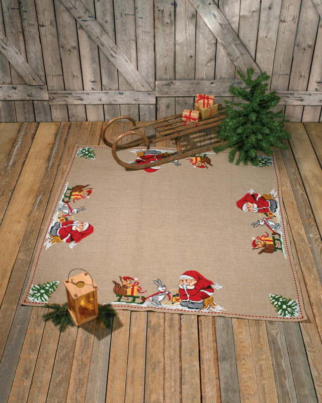 Kit ricamo Babbo Natale con animali 170 x 170 cm