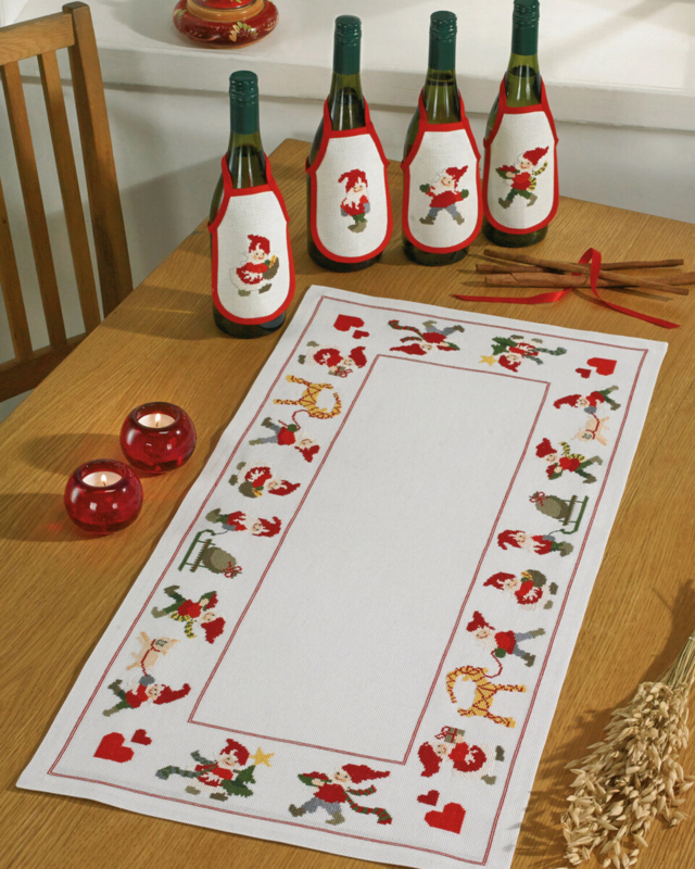 Kit da Ricamo Babbi Natale Felici 41 x 83 cm