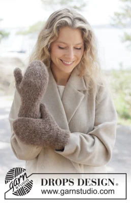 261-61 Frosted Bark Mittens by DROPS Design