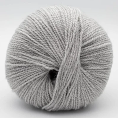 028 Grigio chiaro