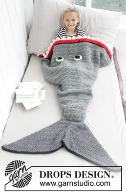 28-13 Coperta Shark Attack di DROPS Design