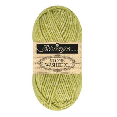 890 Prehnite