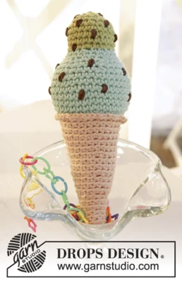 24-4 Mint & Pistachio by DROPS Design