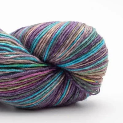003 Venetian self-striping