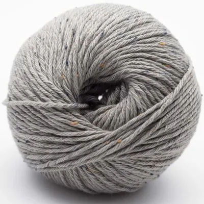 17 Grigio chiaro