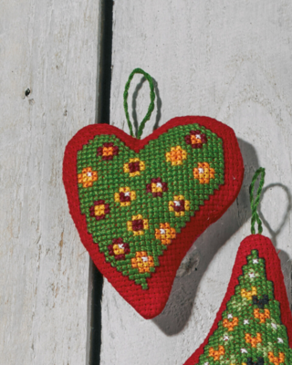 Kit per ricamo Sfere in cuore 7 x 8 cm