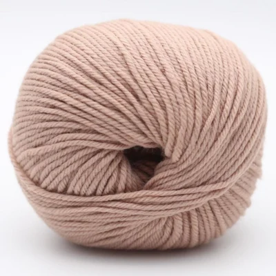 03 Taupe