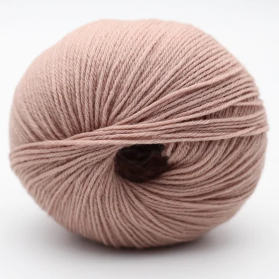 03 Taupe